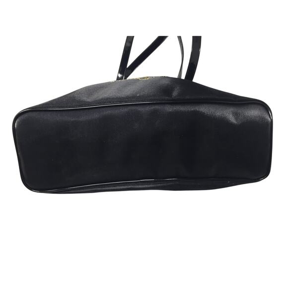 Bernardo Valentino Black Shoulder Bag with Kisslock Coin Purse - Picture 6 of 16